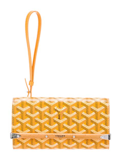 goyard clutch